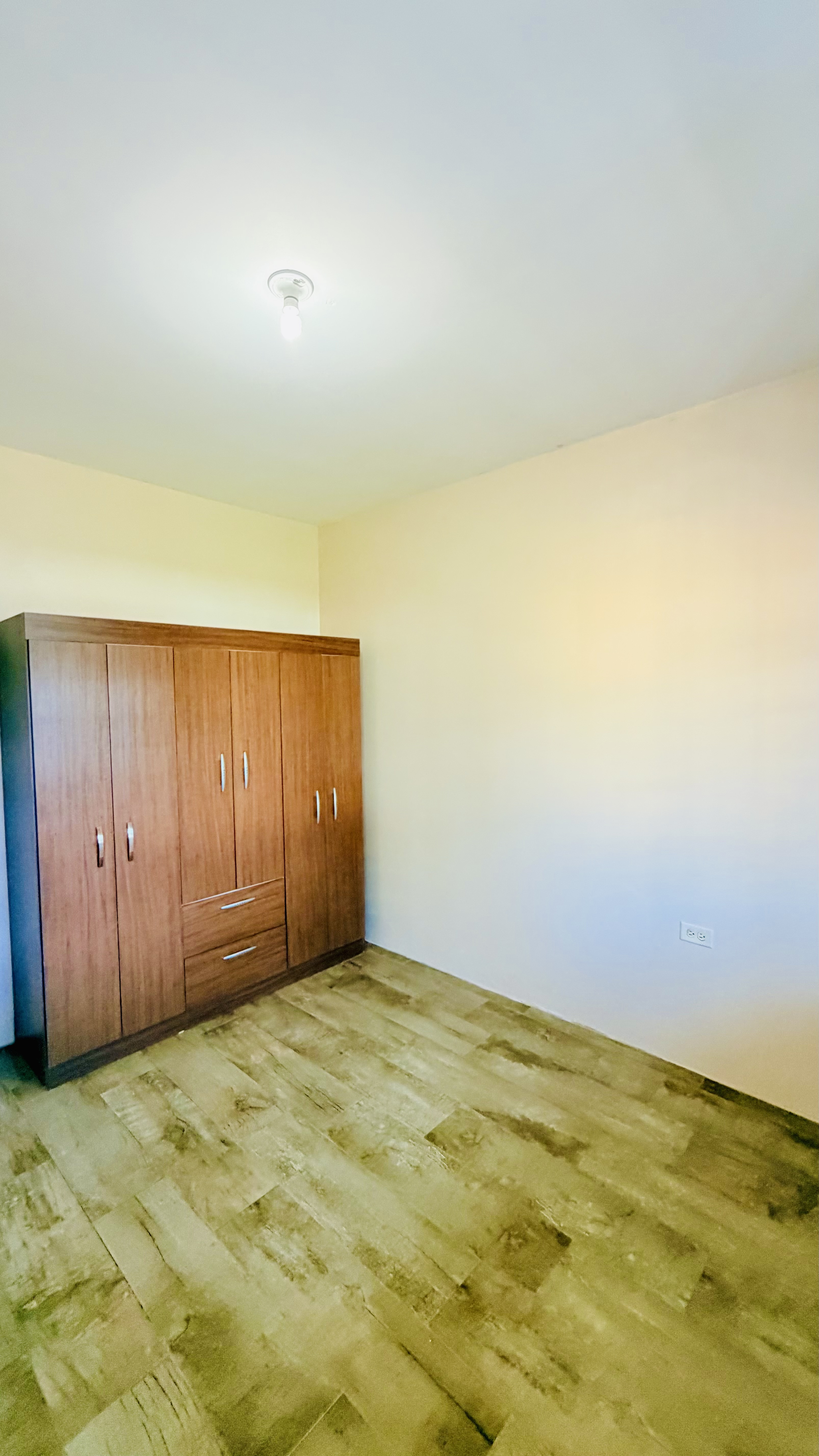 Modern 2Bed-2Bath-Apartment For Rent-Secured Parking