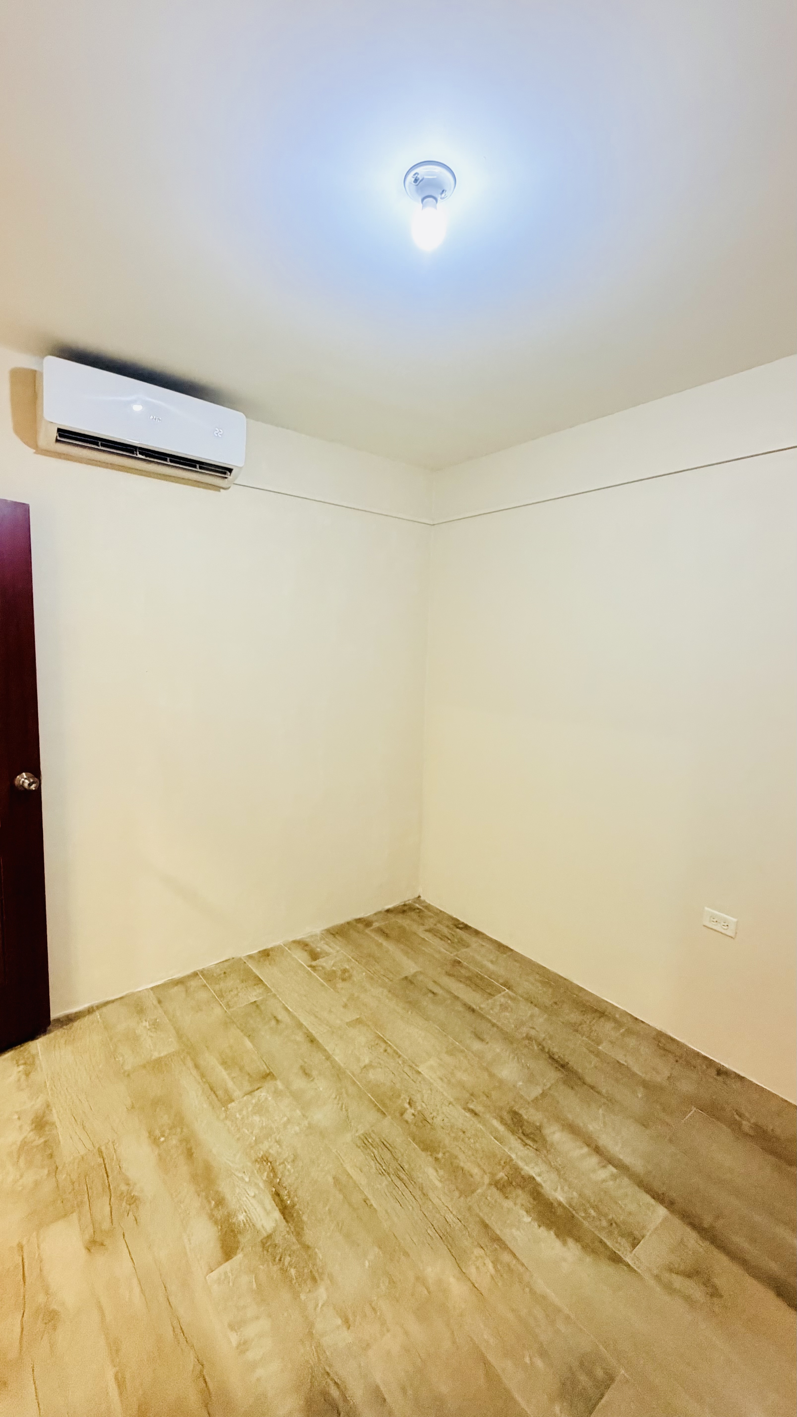 Modern 2Bed-2Bath-Apartment For Rent-Secured Parking