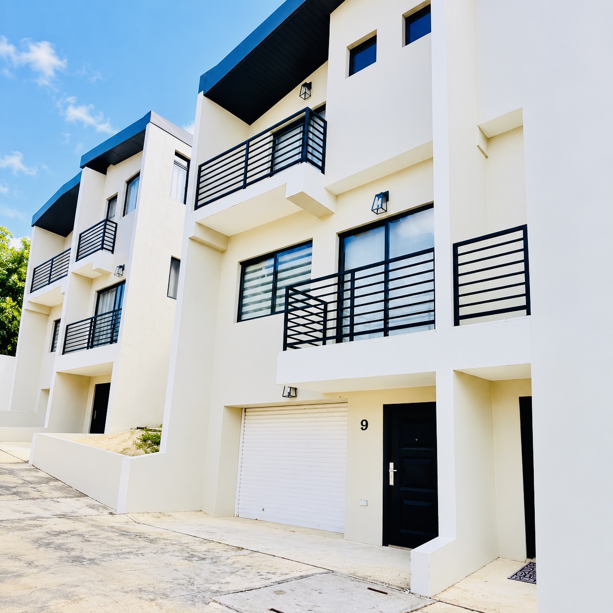 Tri-Level Townhouse For Sale